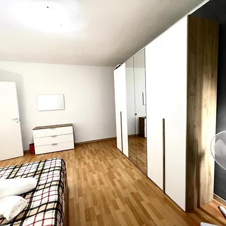Venice Arian Apartmán *